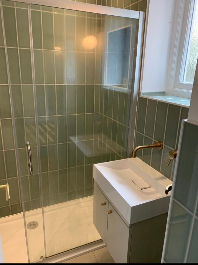 Stylish 1 Bedroom Designer Apartment ロンドン エクステリア 写真